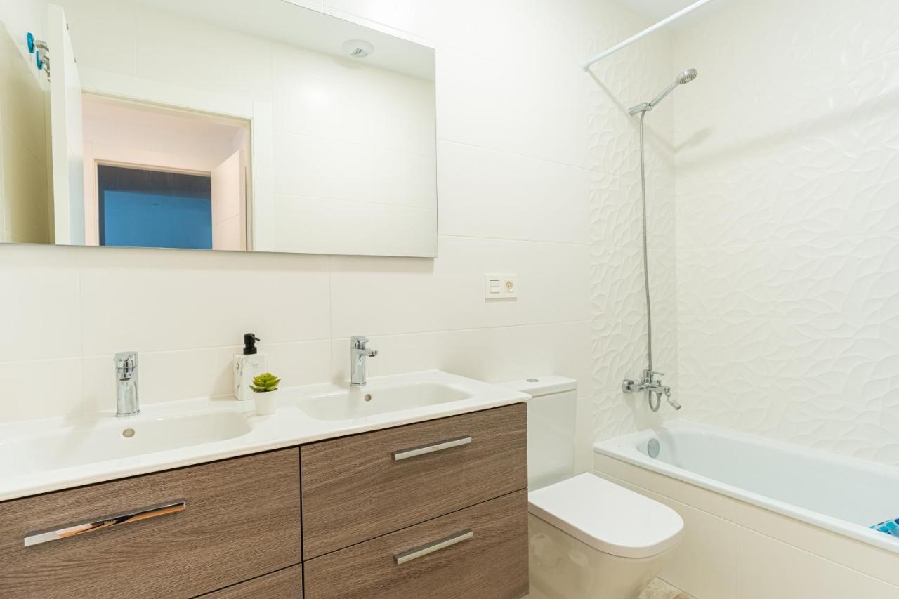 Atp Vega De Aca A 5 Minutos De La Playa - Piscina - Wifi - Parking Privado Gratis! Almeria